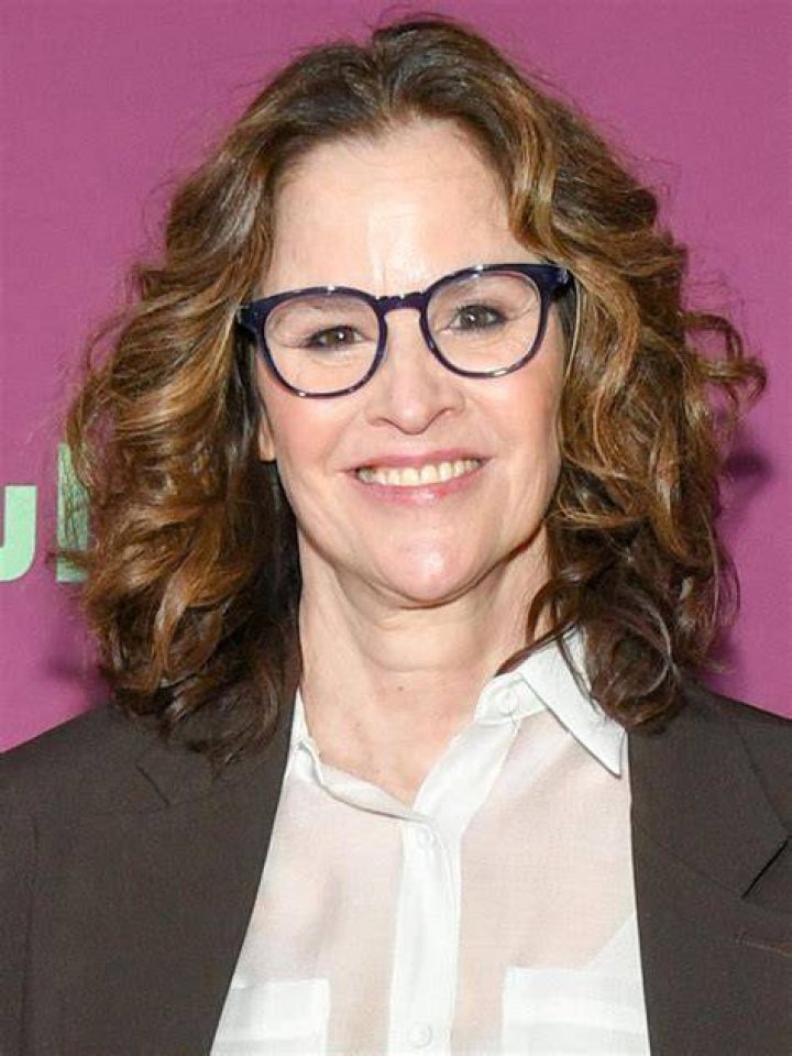 A Comprehensive Guide to Ally Sheedy's Dating History