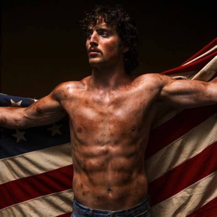 Benson Boone: The Rising Star in the Music Industry