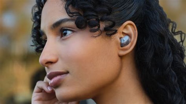 Best Noise Cancelling Earbuds: Ultimate Guide to Choosing the Right Pair