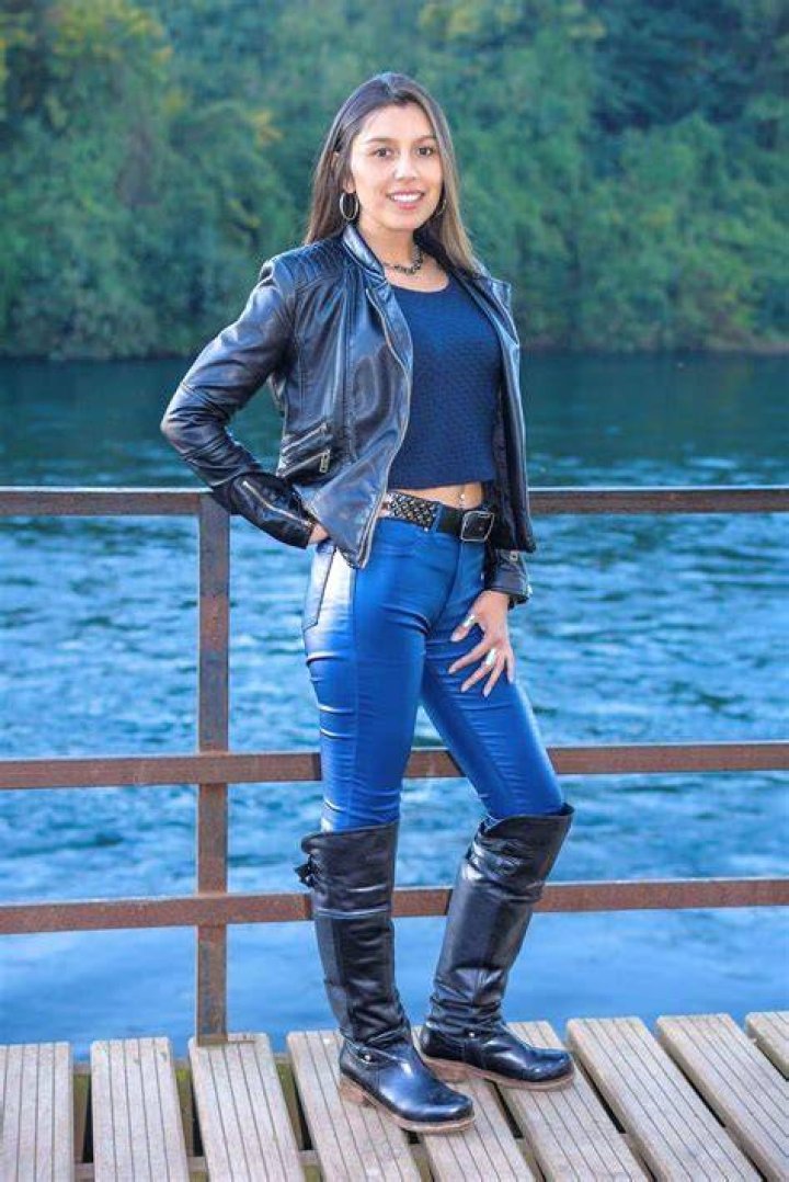 Blonde Women with Green Eyes: The Allure of Leather Jackets, Jeans, and Boots