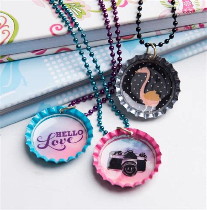 Bottle Cap Necklaces: A Creative and Sustainable Fashion Statement