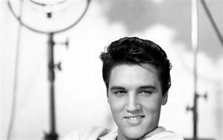 Capture Elvis Presley's Final Moment: His Last Photograph Unveiled