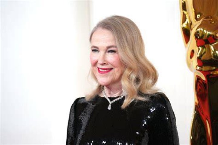 Catherine O'Hara Net Worth: A Deep Dive into the Iconic Actress&rsquo;s Wealth and Success