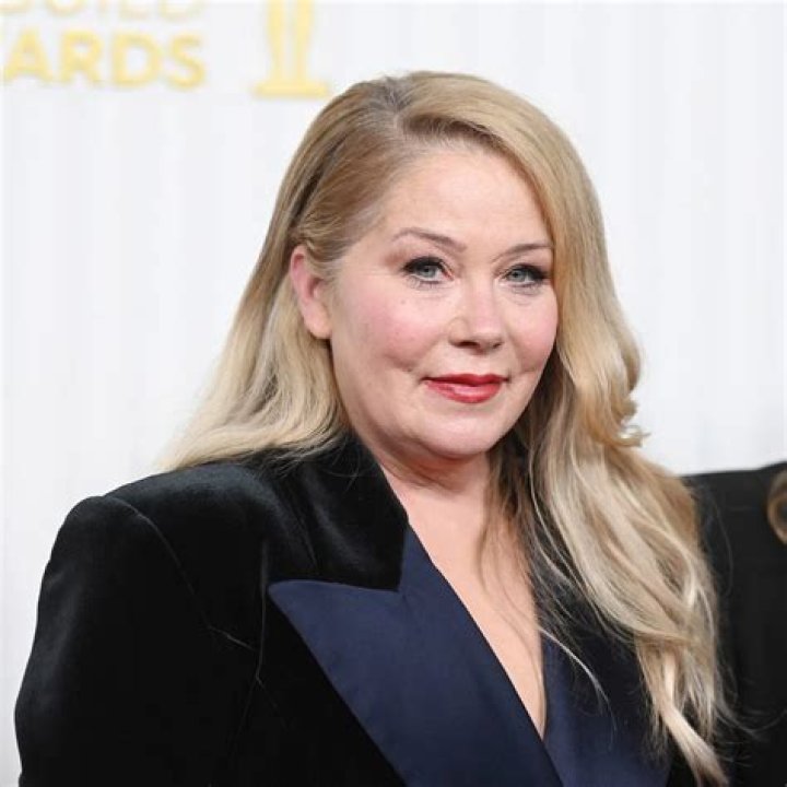 Christina Applegate Net Worth 2024: A Deep Dive Into Her Wealth and Achievements