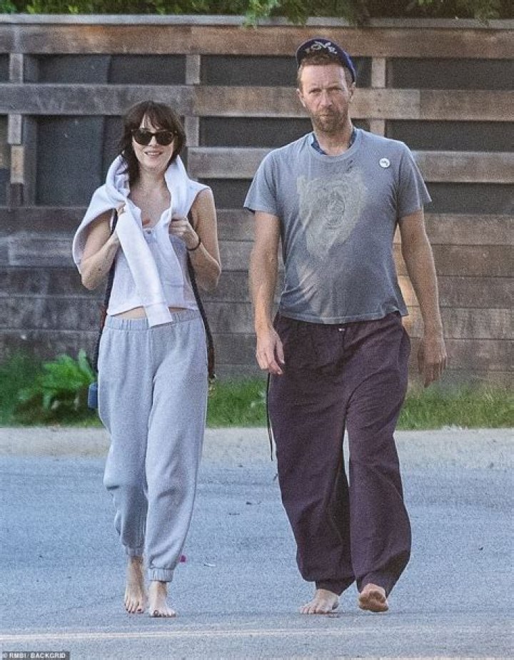 Dakota Johnson Boyfriend: A Deep Dive into Her Romantic Life