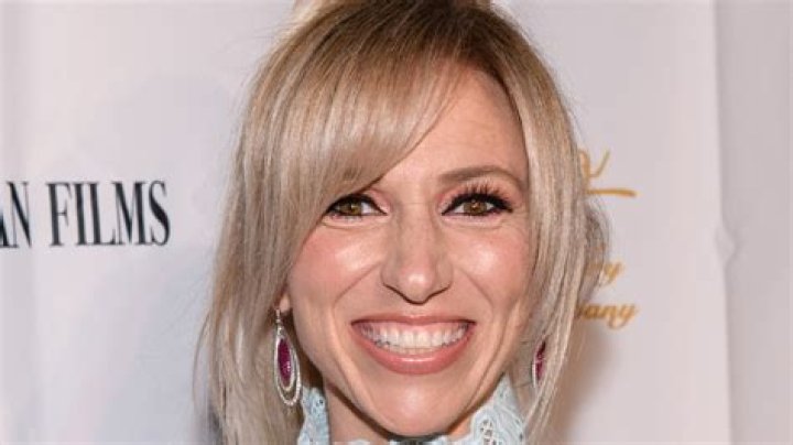 Debbie Gibson Net Worth: A Deep Dive Into Her Wealth and Success