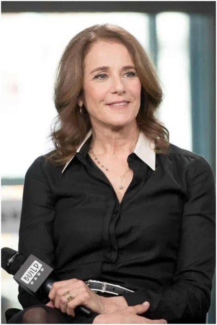 Deborah Winger Net Worth: A Look at the Life and Career of a Hollywood Icon