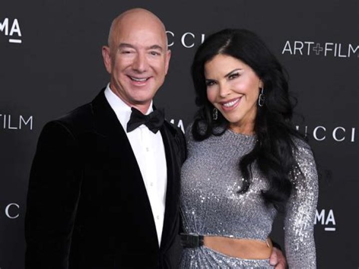 Discovering Lauren S&aacute;nchez's Husband's Net Worth: Insights into a Fascinating Life