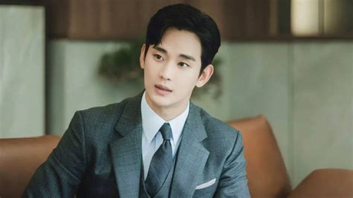 Discovering the Charismatic Talents of Kim Soo-hyun