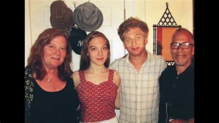 Discovering the Unique Bond of Jeremy Allen White and His Sister Annabelle