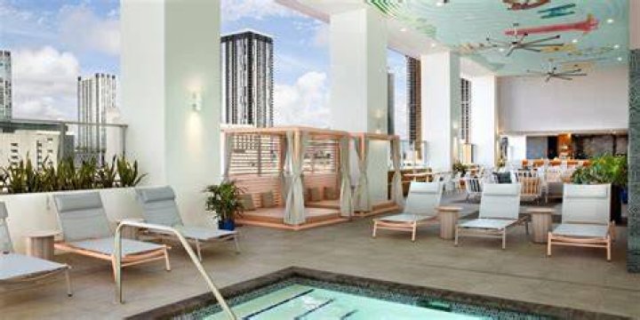 Discovering the Unique Charm of Yotel Miami