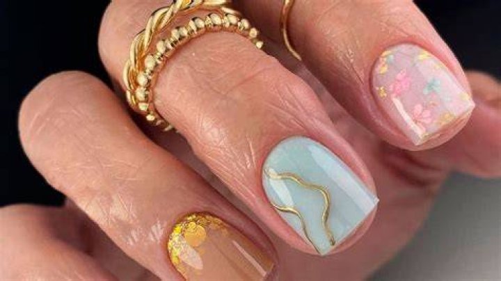 Elevate Your Style with Uñas Acrilicas Cortas
