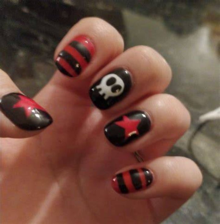 Emo Nails: The Ultimate Guide to Expressive Nail Art