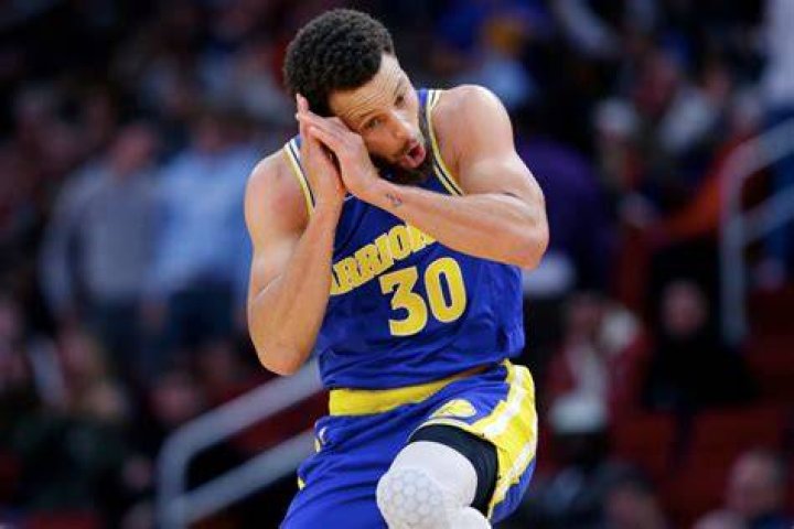 Exploring the Age of Steph Curry: A Look at the Basketball Icon's Journey