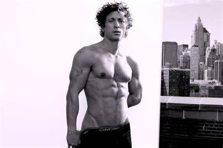 Exploring the Fascination Behind Jeremy Allen White Nude: An In-Depth Analysis