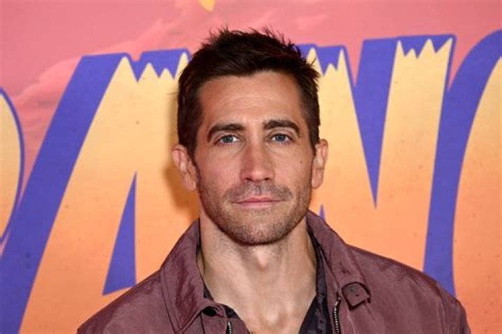 Exploring the Life and Career of Actor Jake Gyllenhaal