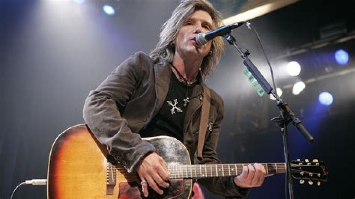 Exploring the Life and Career of Goo Goo Dolls Singer John Rzeznik