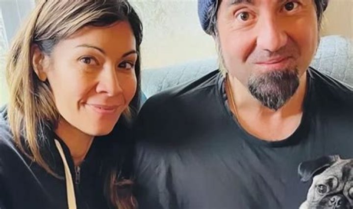 Exploring the Life and Legacy of Chino Moreno Family