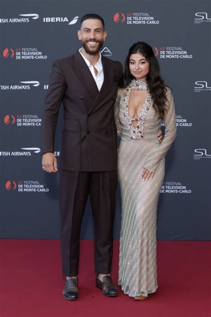 Exploring the Life of Zeeko Zaki's Wife: An Insight into Their Relationship