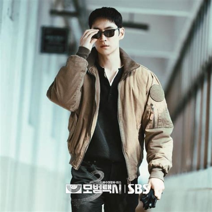 Exploring the Radiant Career of Lee Je Hoon