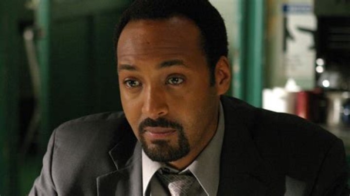 Find Out Who's Jesse L. Martin's Wife | Exclusive Details