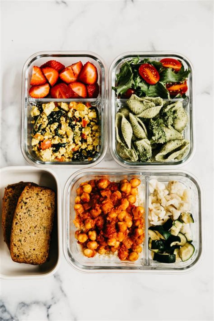 Freezer Mom: The Ultimate Guide to Meal Prep and Time-Saving Strategies