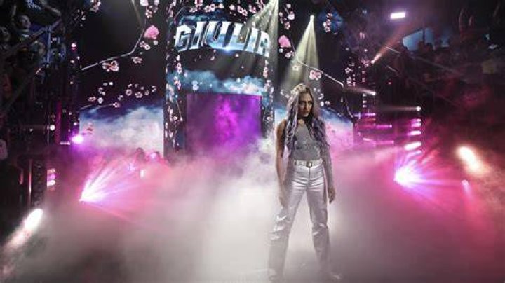 Giulia: WWE's Rising Star and Revolutionary Trailblazer