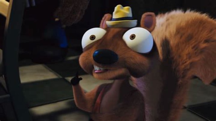 Hoodwinked Squirrel: The Fascinating World of Clever Squirrels