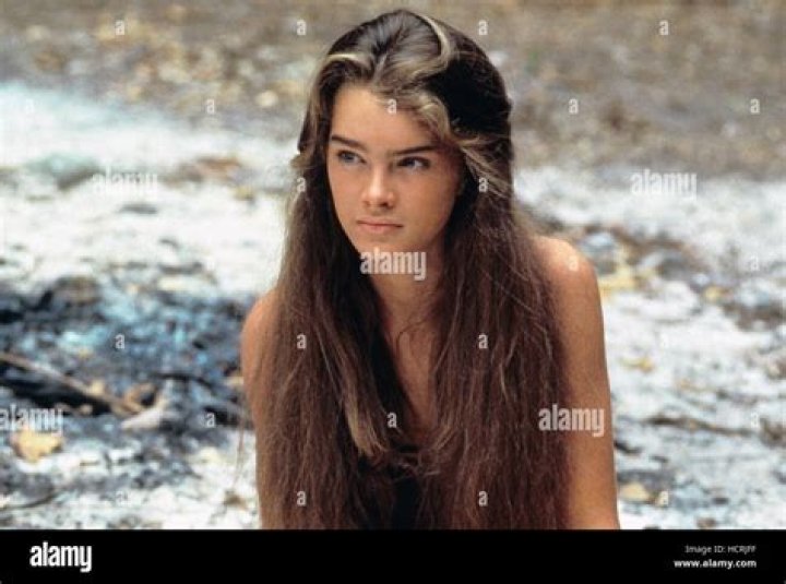 How Old Was Brooke Shields in Blue Lagoon?