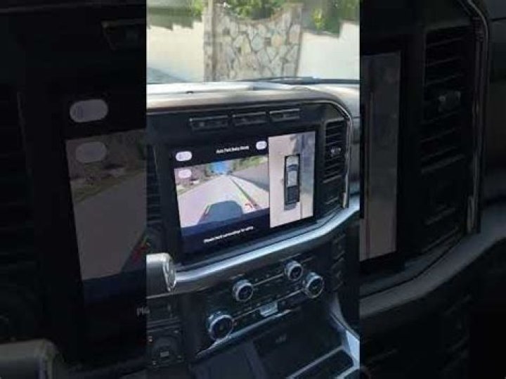 How to Access Camera Screen on a 2024 Ford F250