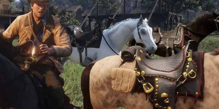 How to Make a Horse Throw You Off in RDR2 Online