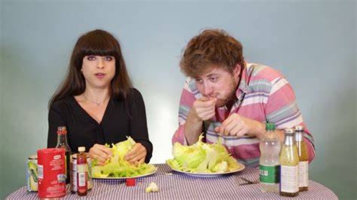 Is It Bad to Eat a Whole Head of Lettuce?