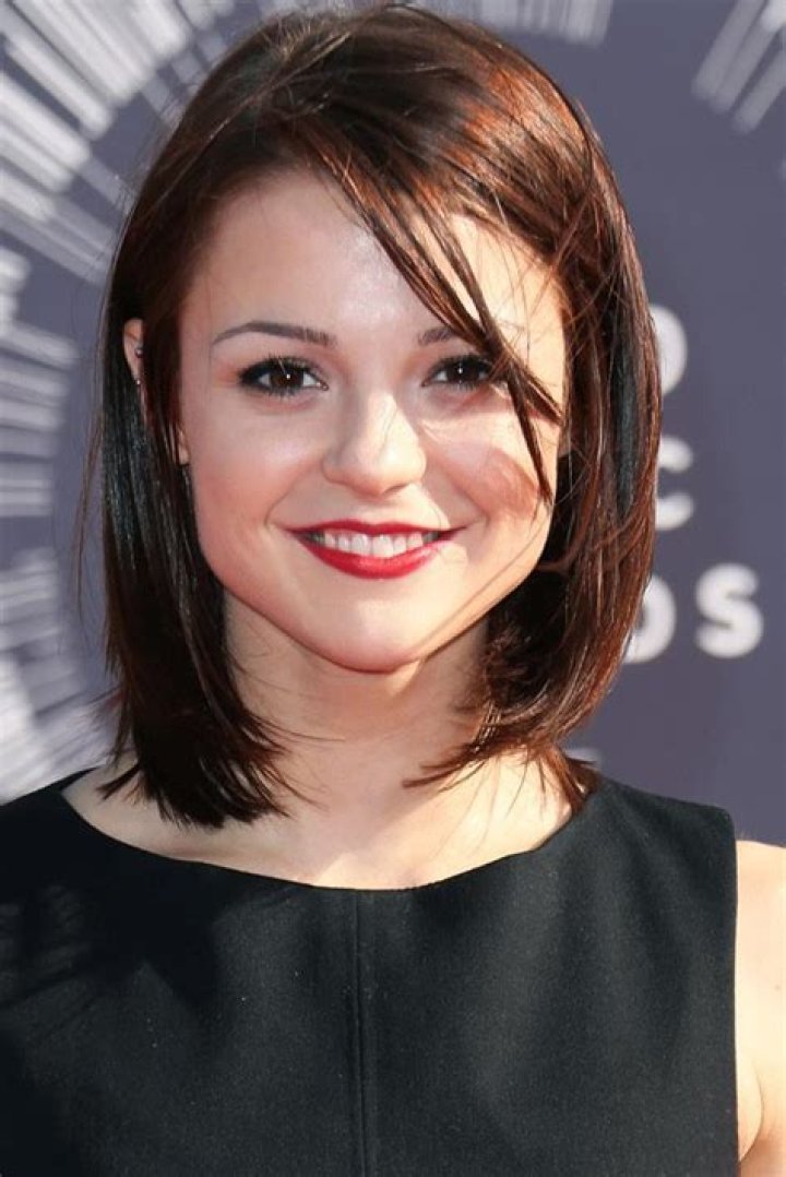 Kathryn Prescott: The Rising Star of Television and Film