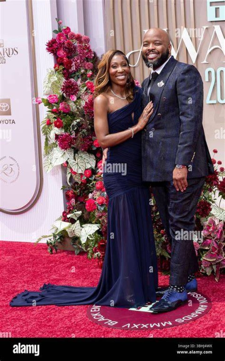Kev On Stage Net Worth: A Comprehensive Insight Into His Success