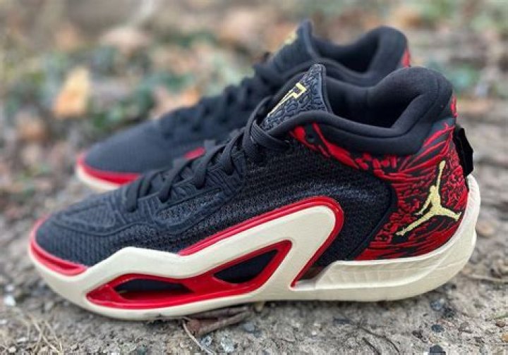Kid's Jordan Tatum 1: The Ultimate Guide to a Stylish Sneaker for Young Athletes