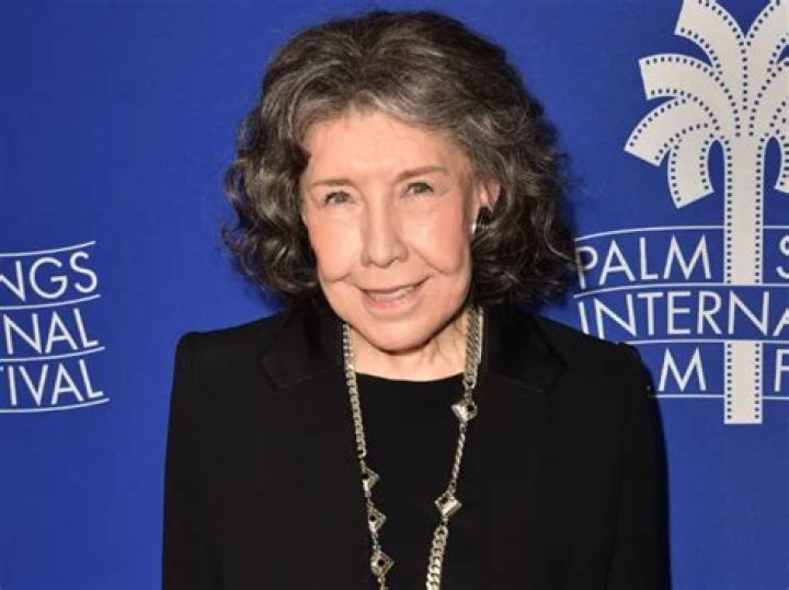 Lilly Tomlin Net Worth: A Detailed Insight into the Iconic Comedian&rsquo;s Wealth