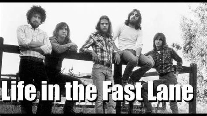 Living Life in the Fast Lane: Embracing the Fast Pace of Modern Society