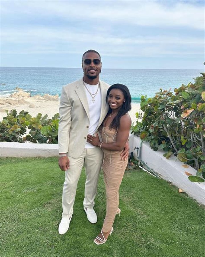 Love and Support: The Extraordinary Bond Between Jonathan Owens and Simone Biles