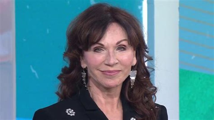 Marilu Henner Smoking: Unveiling the Truth About Her Lifestyle Choices