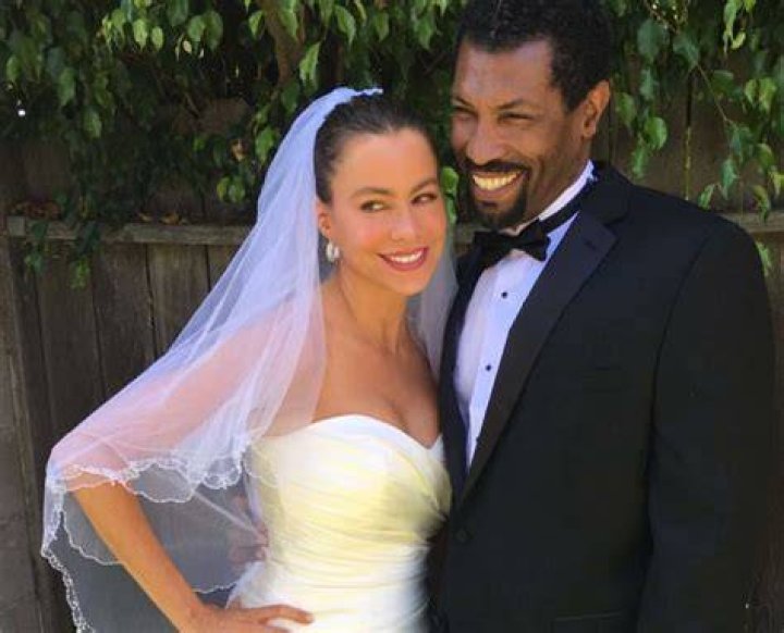 Meet Deon Cole's Wife: A Peek into Their Enduring Love