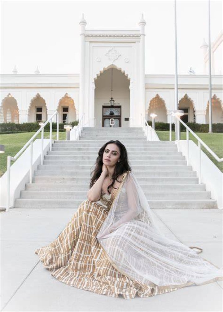 Nishi Munshi: A Rising Star in the Entertainment Industry