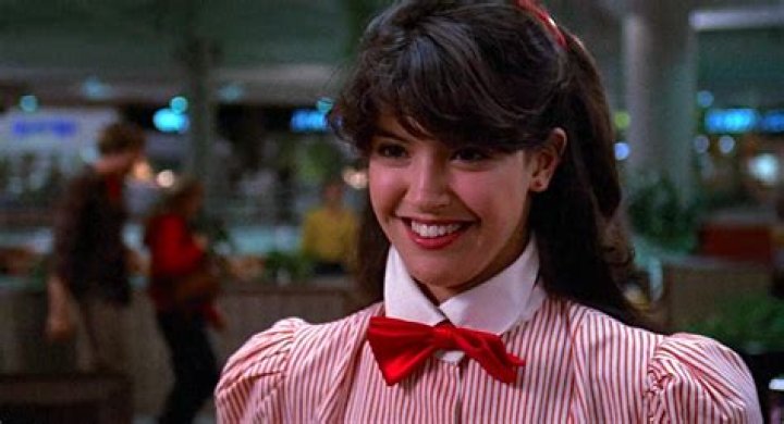 Phoebe Cates: A Timeless Icon in Film and Fashion