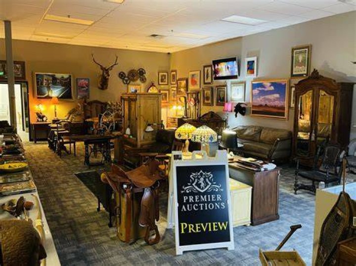 Rothrock Auction: Premier Auctions & Incredible Deals