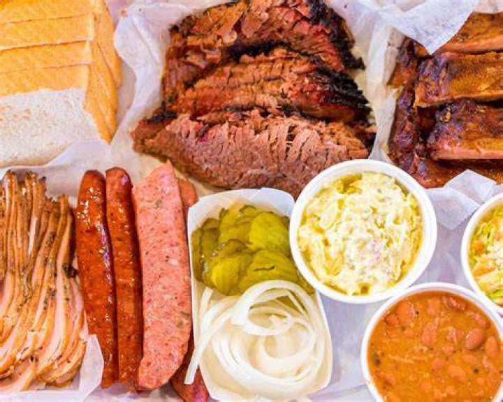 Rudy's Bar and Grill: The Ultimate Dining Experience