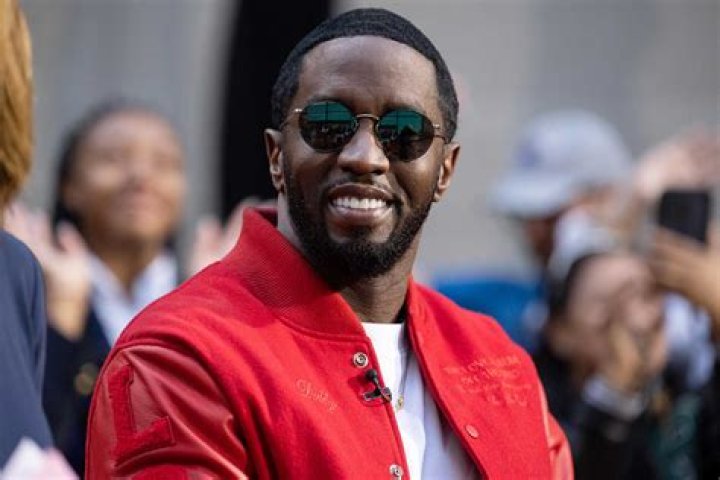 Sean Diddy Combs Returns to Instagram After Deleting His Account: A Closer Look