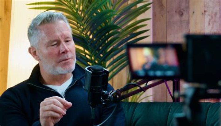 Steve Hewitt: A Multifaceted Journey Through Music and Business