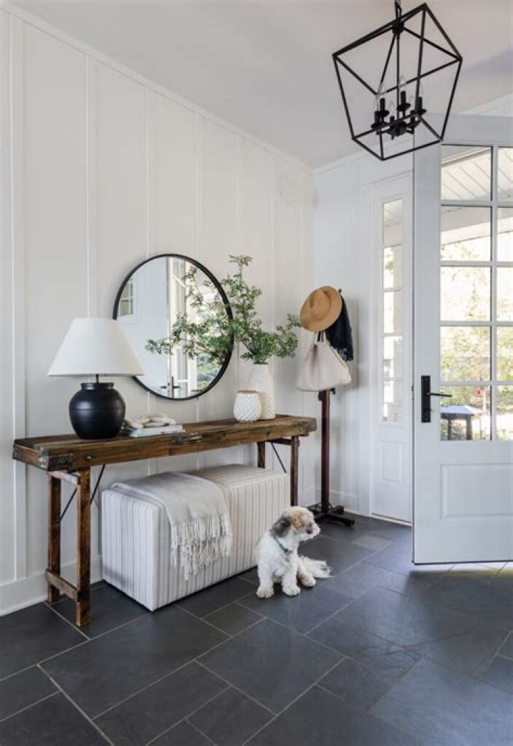 Stunning Cedar Gates & Entryways Designs