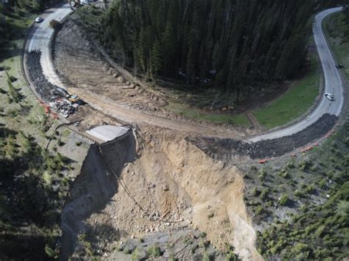 Teton Pass Landslide: A Geological Marvel Unfolds