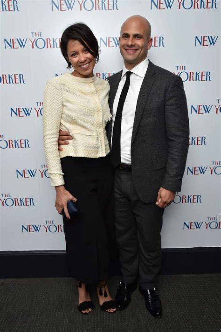 The Truth Behind: Is Alex Wagner Still Married?