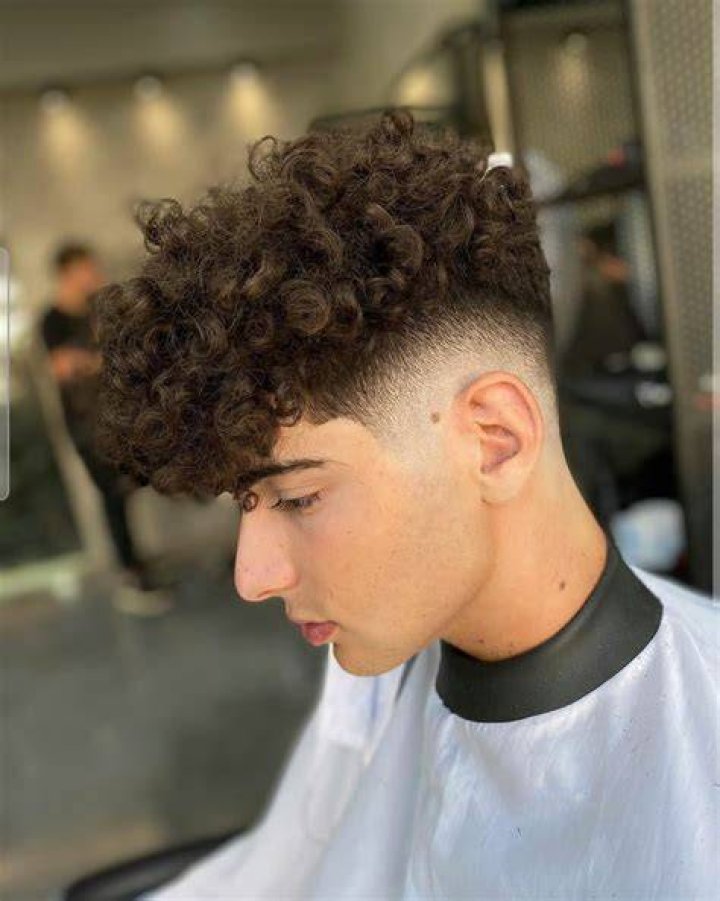 Ultimate Guide to Blowout Taper Haircuts for Curly Hair